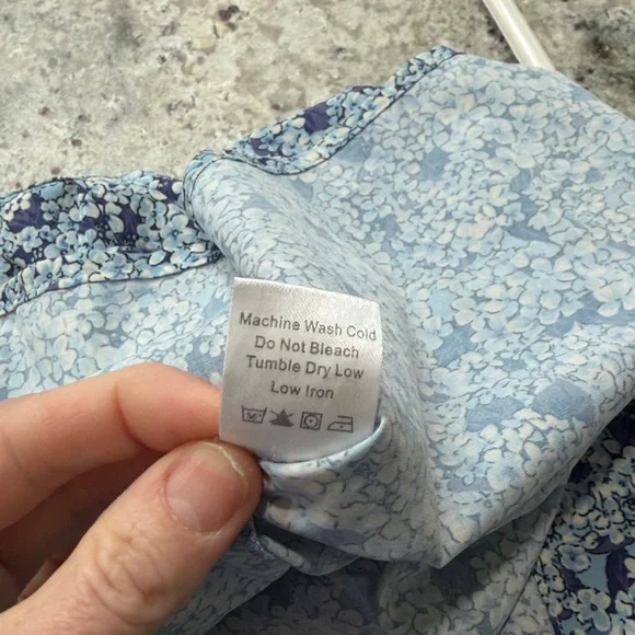 Tuckernuck Royal Shirt Dress Blue Hydrangea Lightweight Sleeveless Medium - Picture 8 of 9